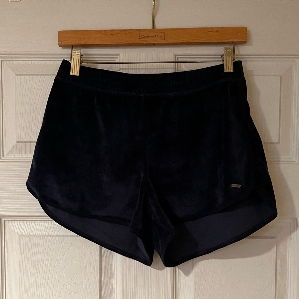 Valor Shorts